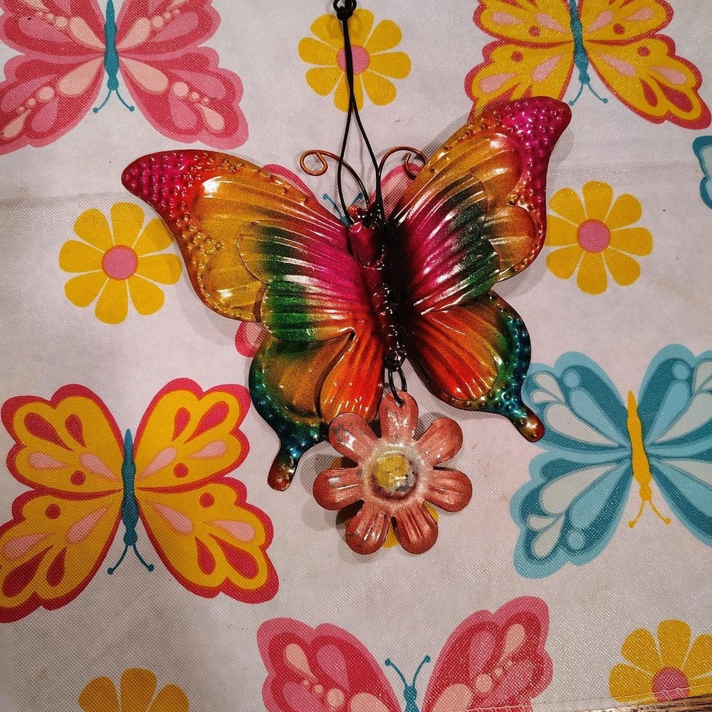 Colorful Metal Butterfly wind chime Hanging Garden Art Multi-Color with Flower